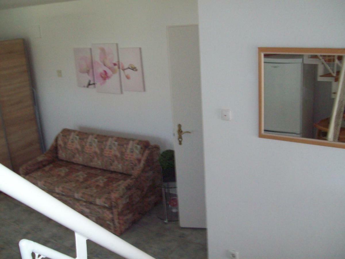 Ferienhaus Am Plattensee Balatonmáriafürdő エクステリア 写真